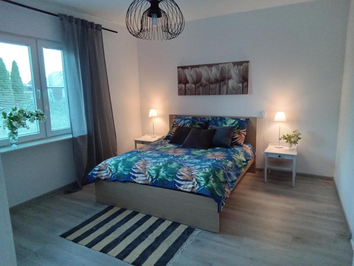 U Kazi Ferienhaus *